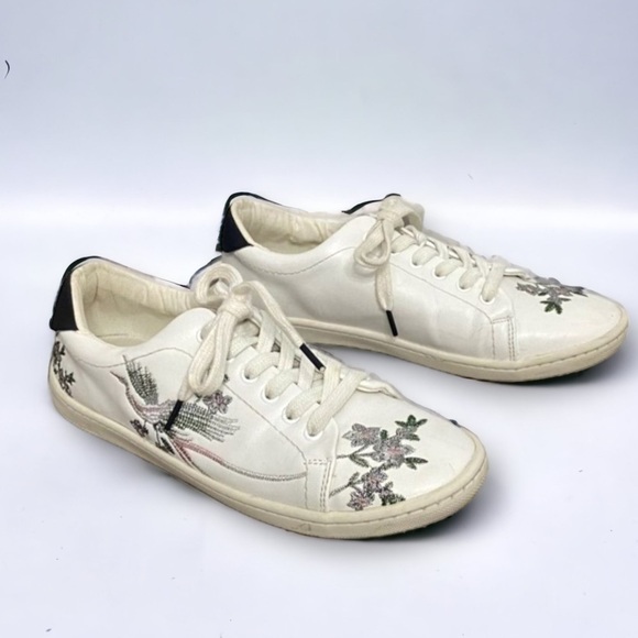Zara Floral & Bird Embroidered Lace Up Leather Comfort Sneakers Size US 6 EU 36 - Picture 1 of 10